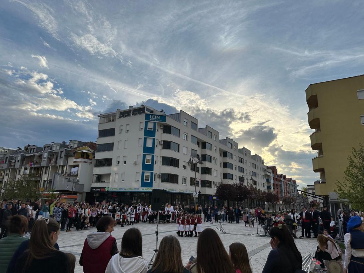 Appartamento Stan Na Dan Viktor-Lukavica SJJ Esterno foto